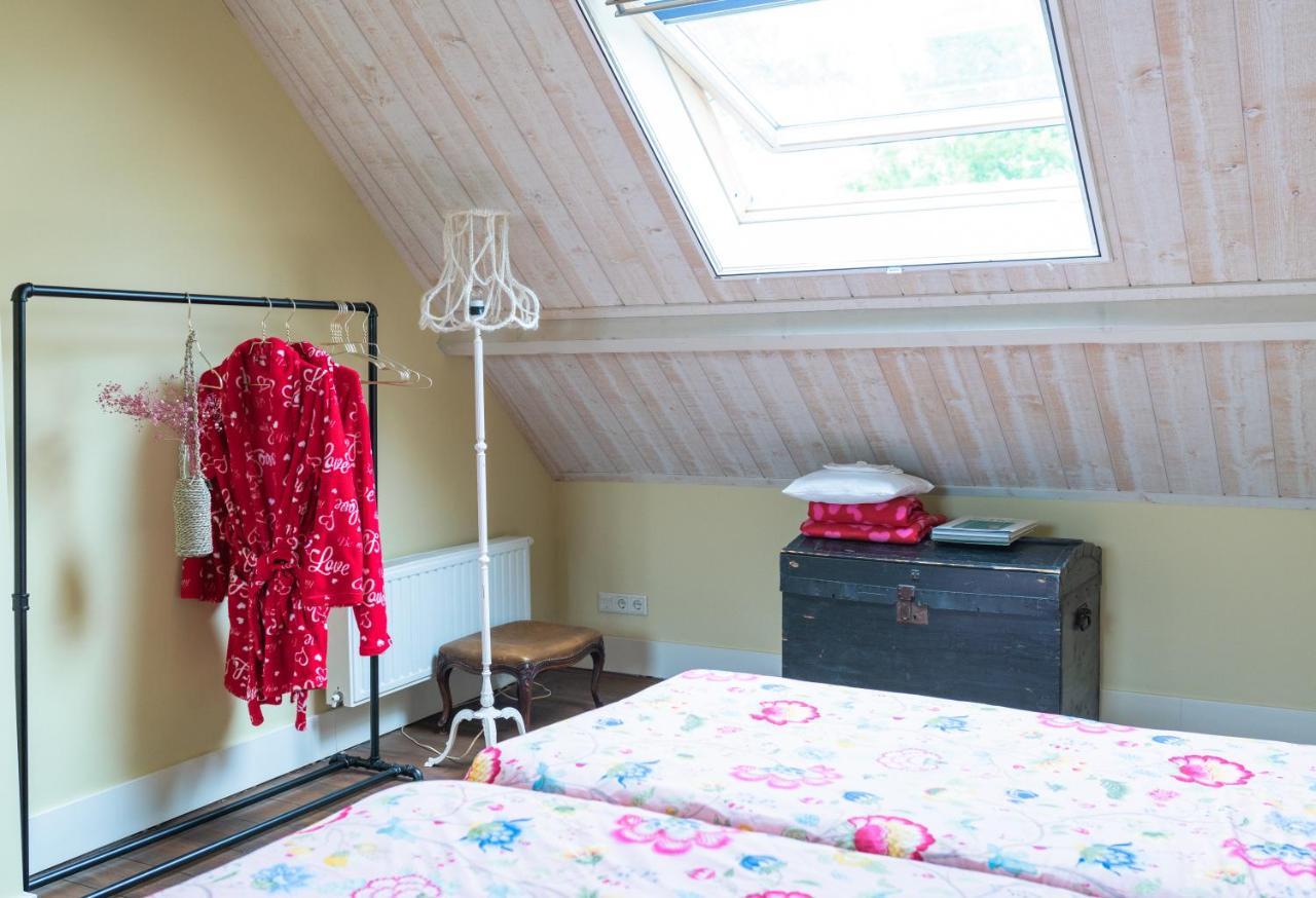 B&B De Ouw Skuur Oirschot Bagian luar foto